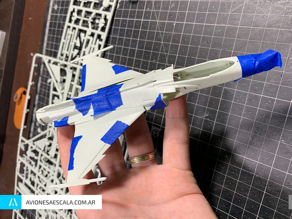 AAE_Gripen_Revell