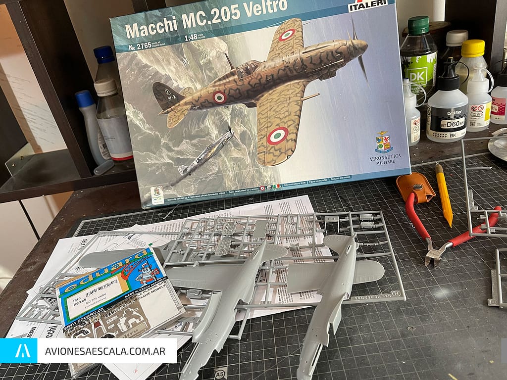 mc205 veltro aviones a escala