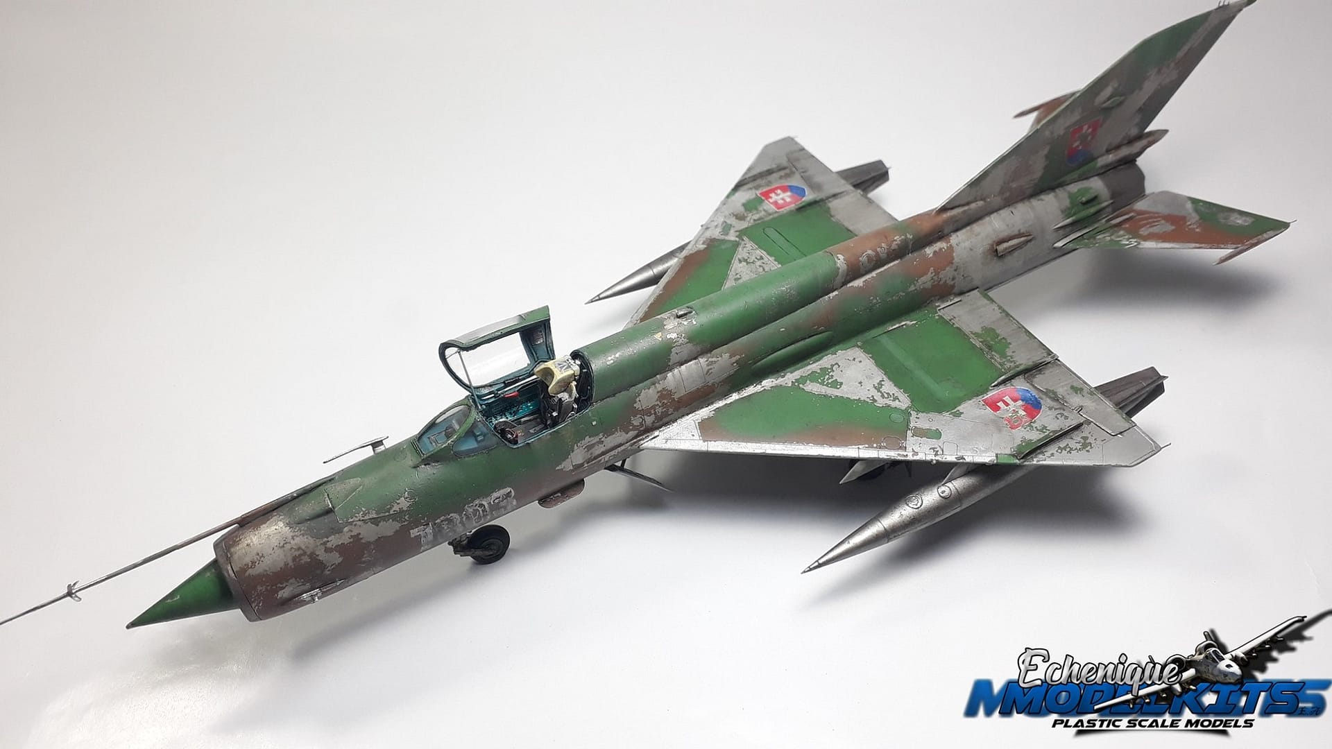 MIG 21 MF EDUARD 1/48