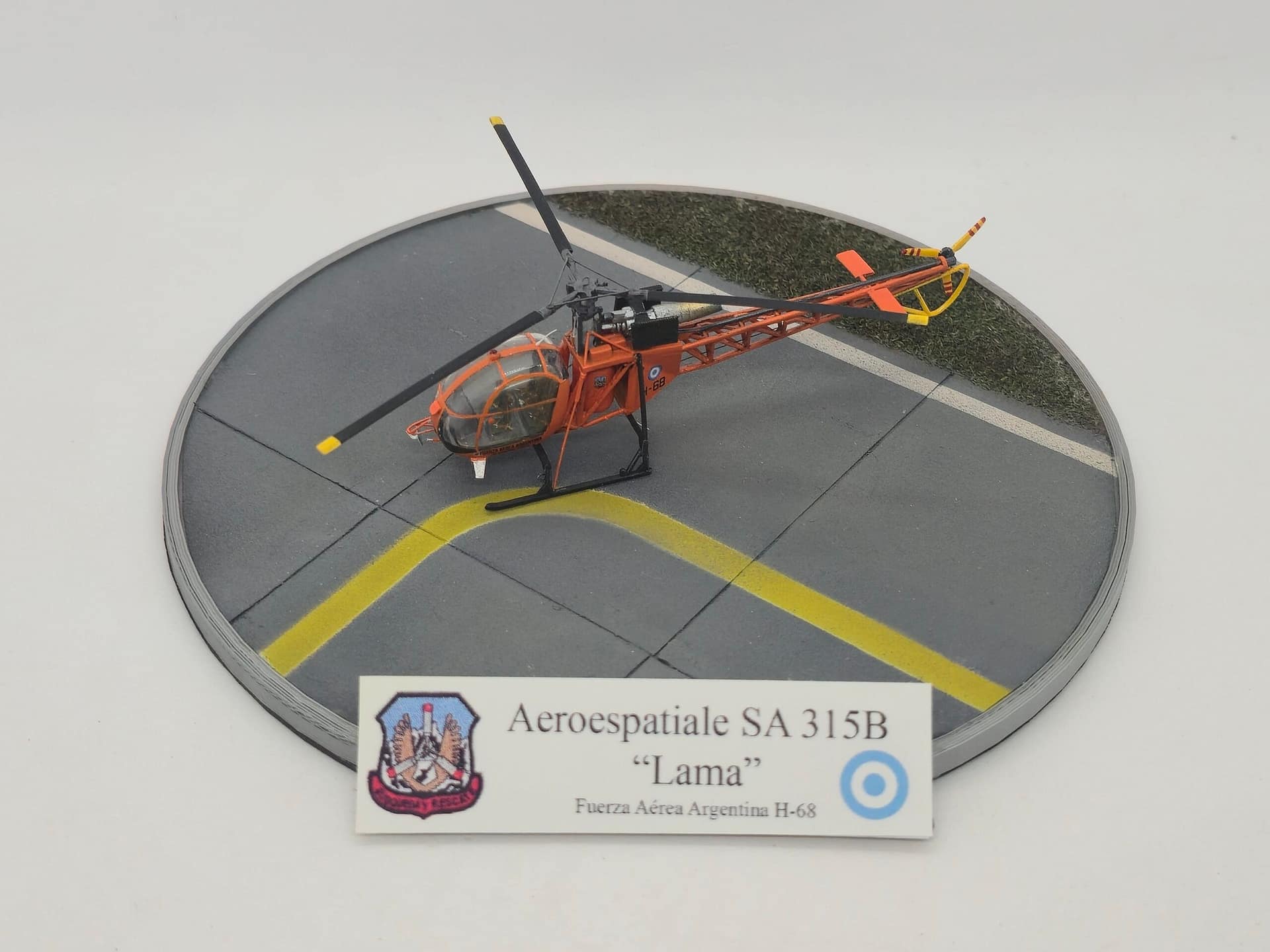 Aerospatiale SA-315B Lama H-68 – Un desafío de scratch en escala 1/100